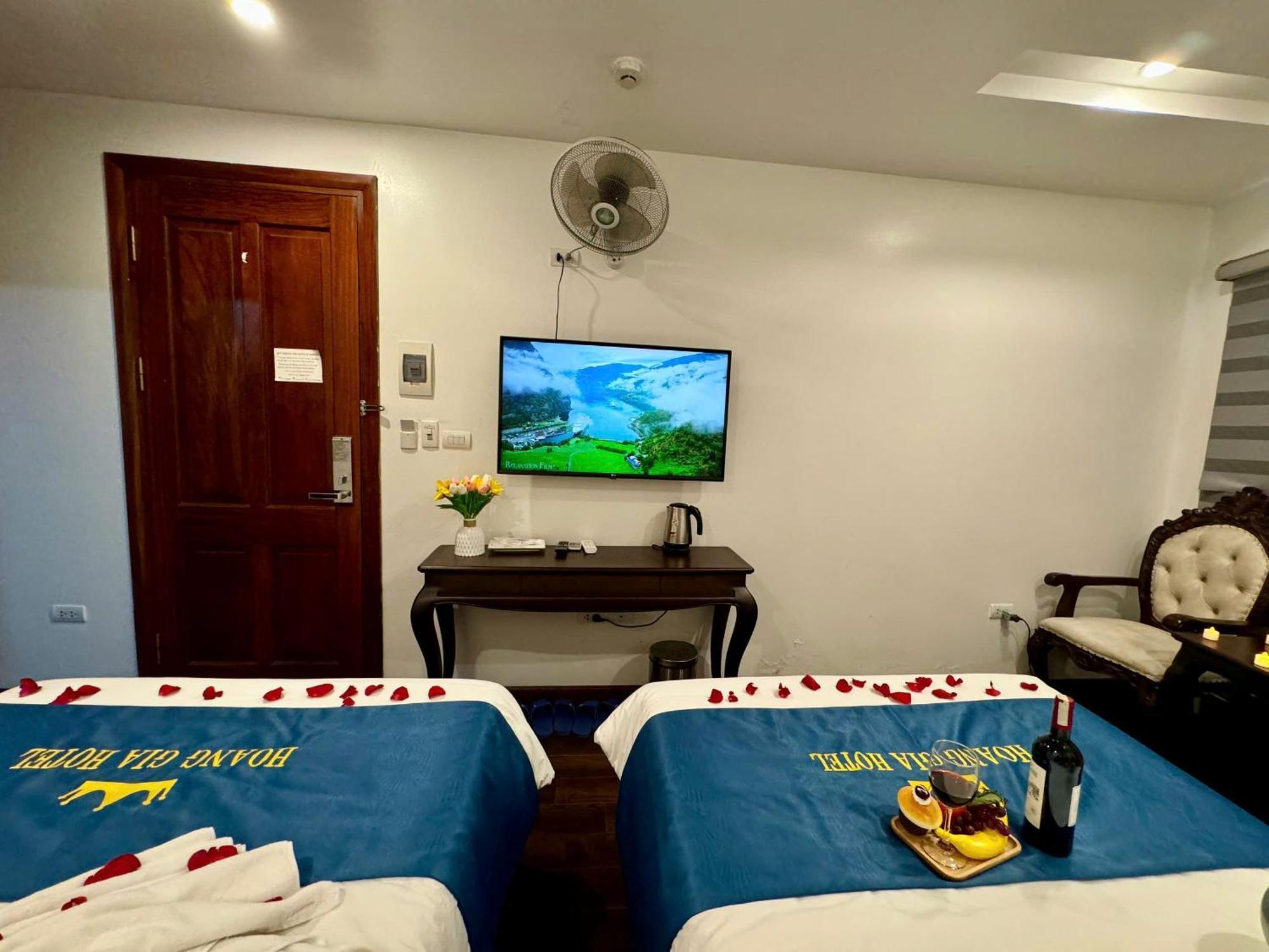 Hoang Gia Hotel Nhan Hoa هانوي المظهر الخارجي الصورة