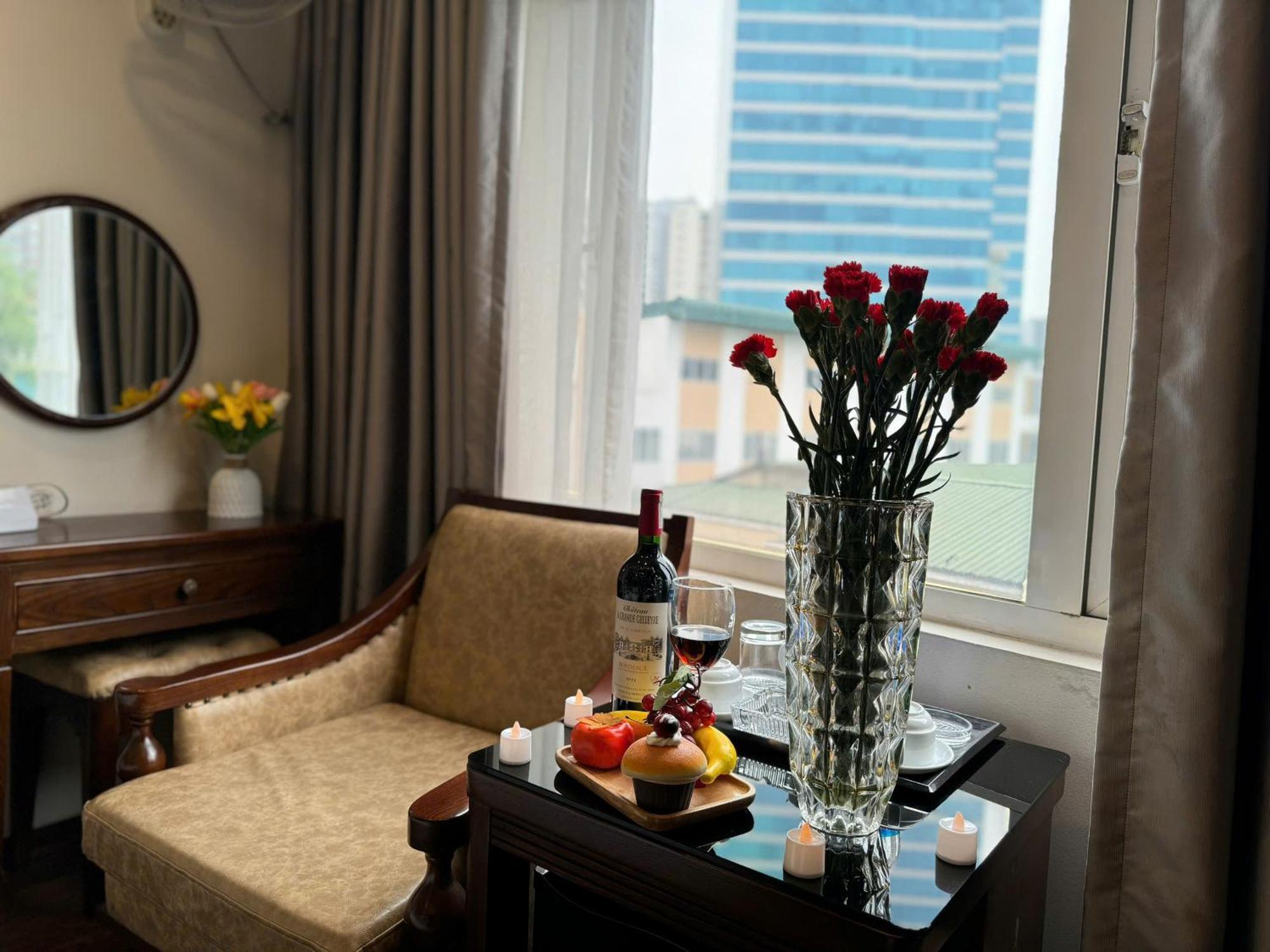 Hoang Gia Hotel Nhan Hoa هانوي المظهر الخارجي الصورة